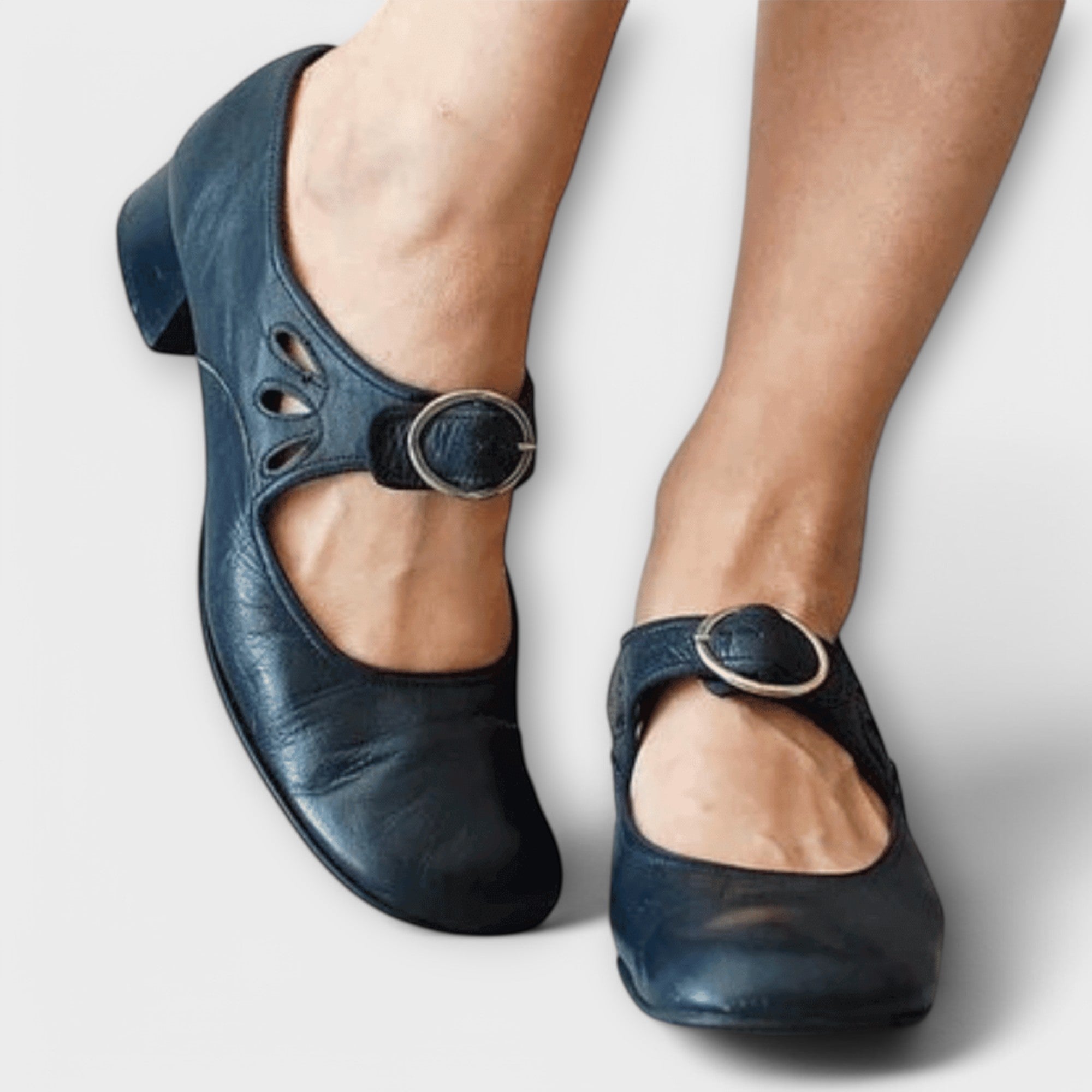 Paulina – Il sandalo in pelle unico e comodo da donna