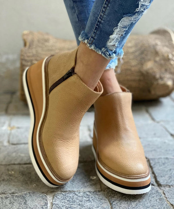 Deborah – Stivali eleganti da donna in stile sofisticato