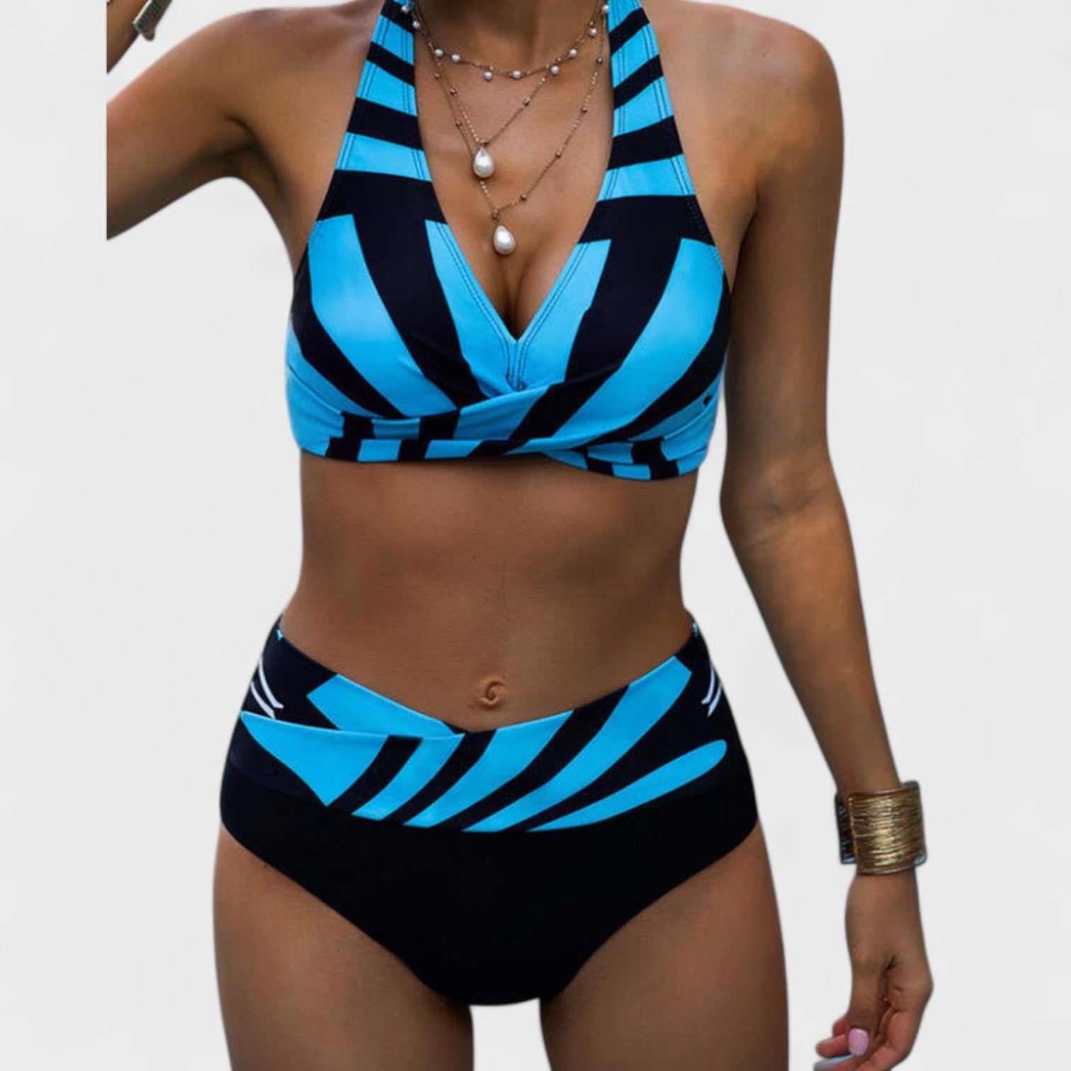 Tammi – Bikini a Righe Eleganti per un’Estate Chic