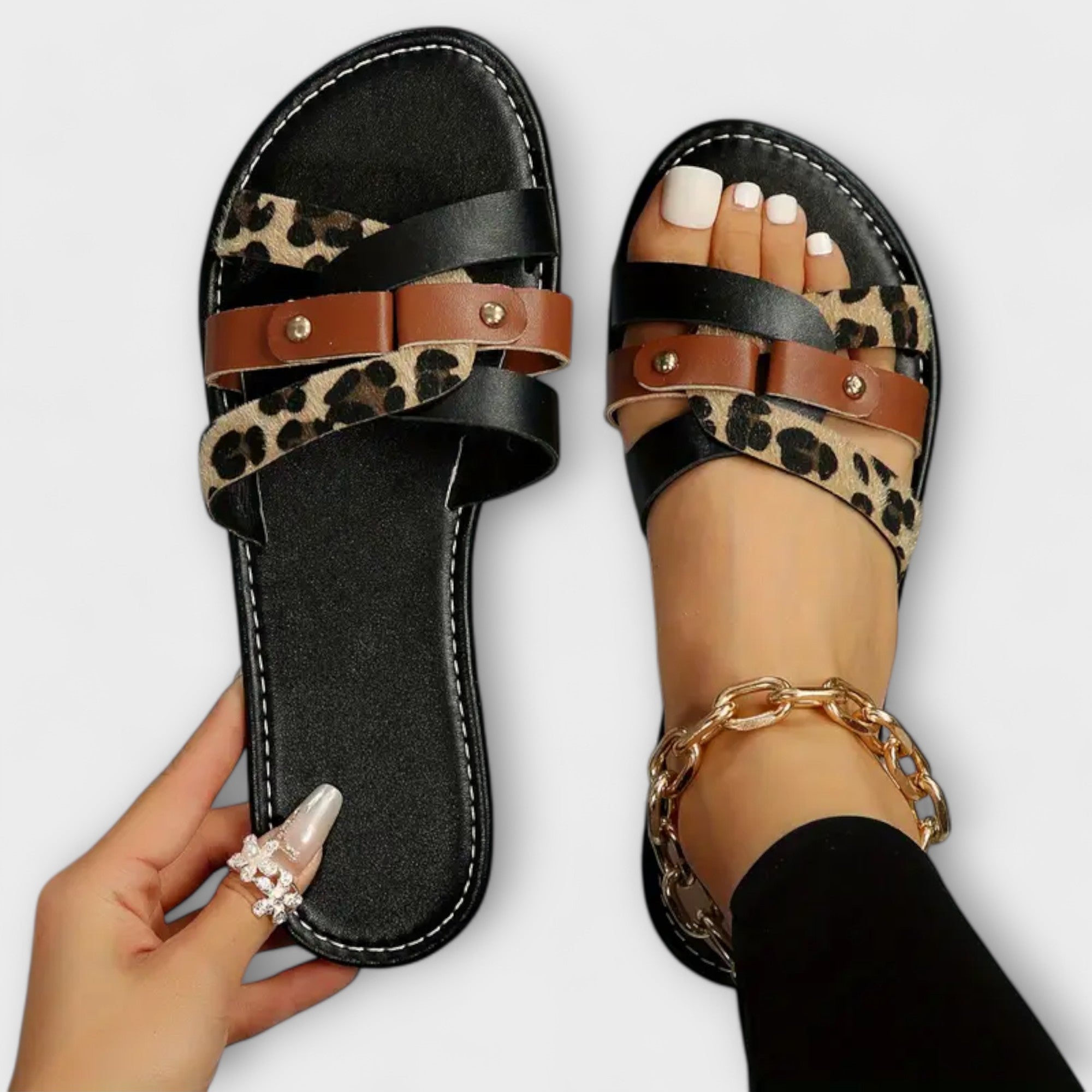 Sandali Estivi con Trecce Incrociate e Stampa Leopardo – Comodi e alla Moda