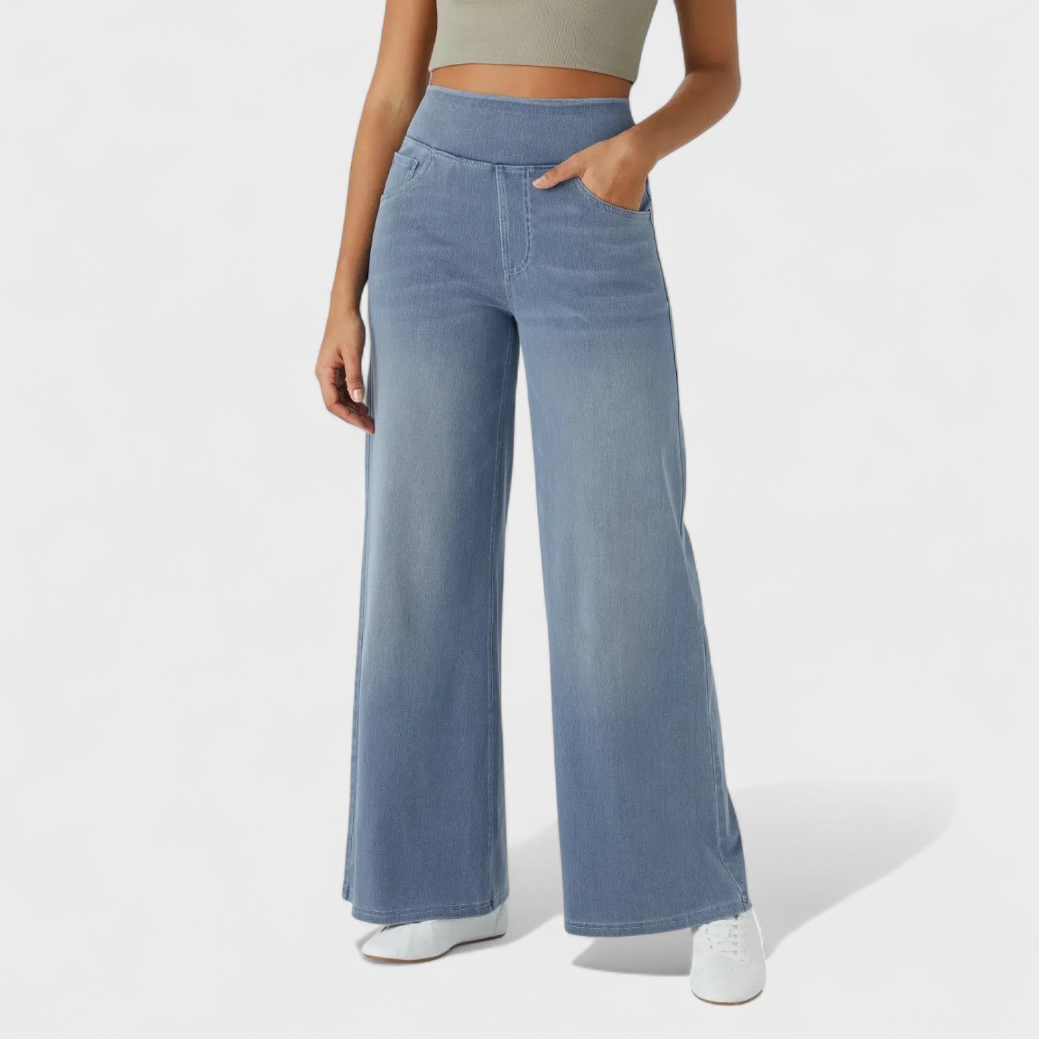 Clara – Jeans a Gamba Larga in Denim Morbido