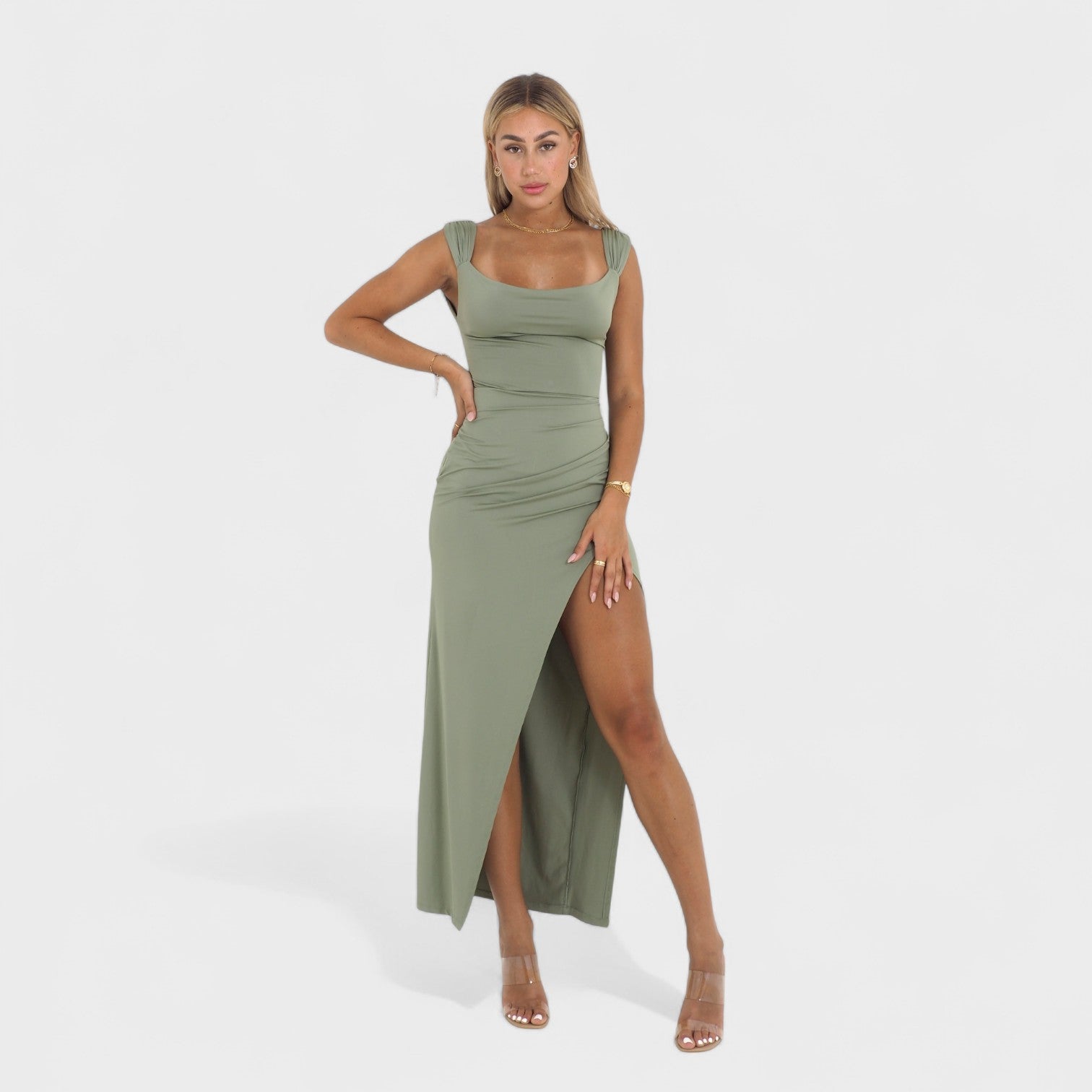 Bianca – Abito Lungo con Spacco e Schiena Scoperta