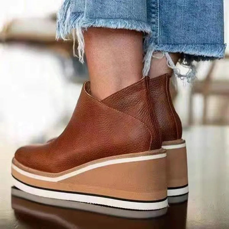 Deborah – Stivali eleganti da donna in stile sofisticato