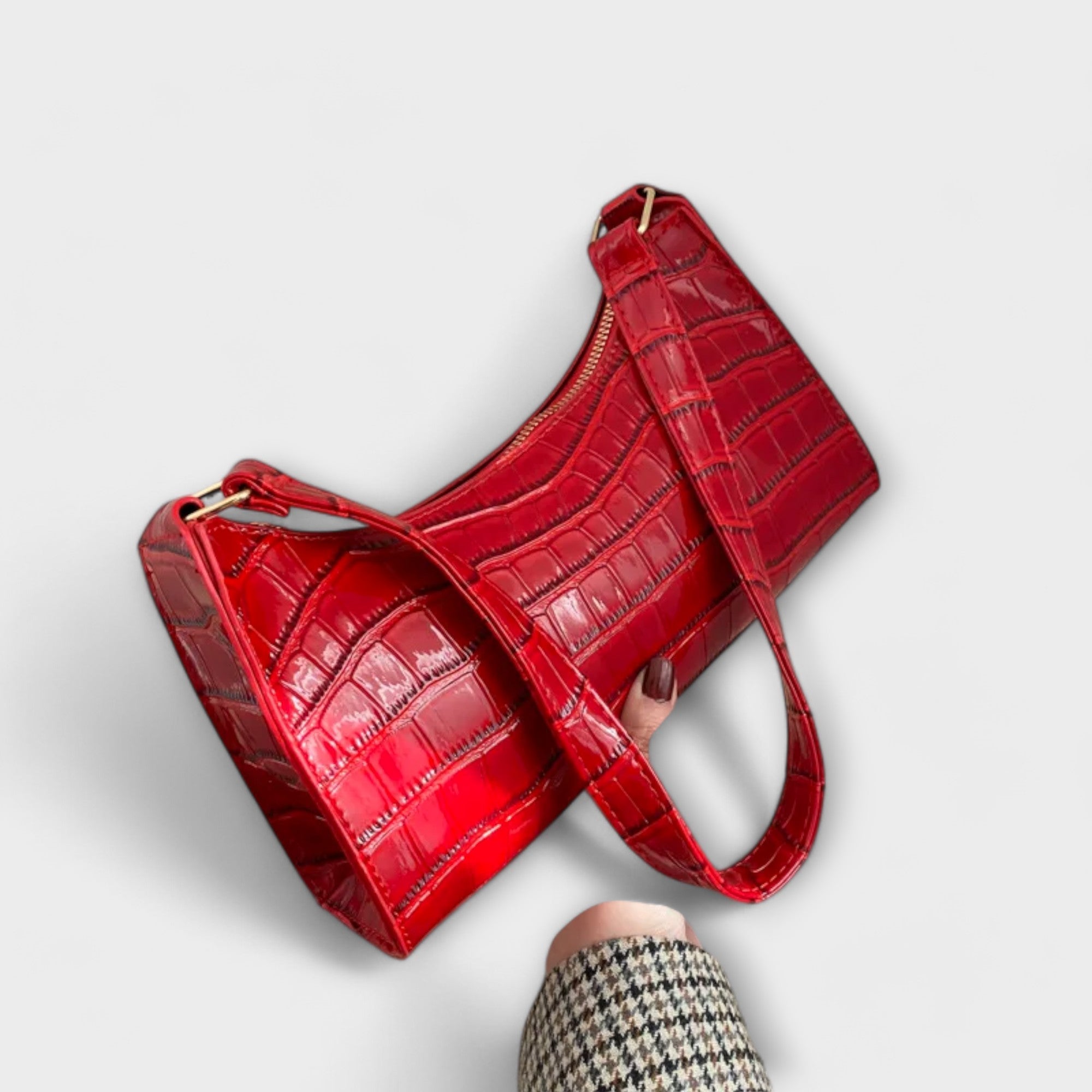 Giulia – Borsa in pelle lucida elegante e versatile