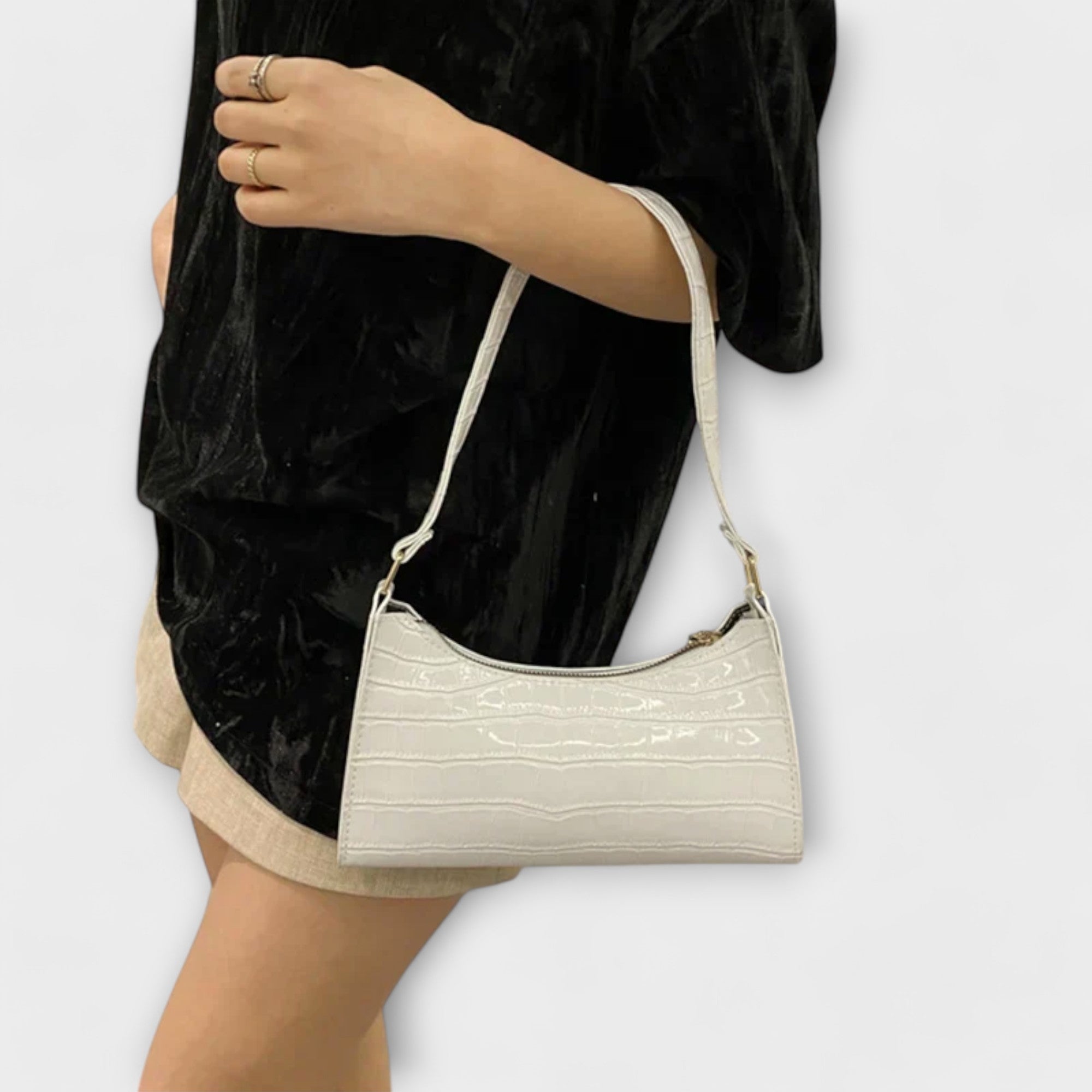 Giulia – Borsa in pelle lucida elegante e versatile