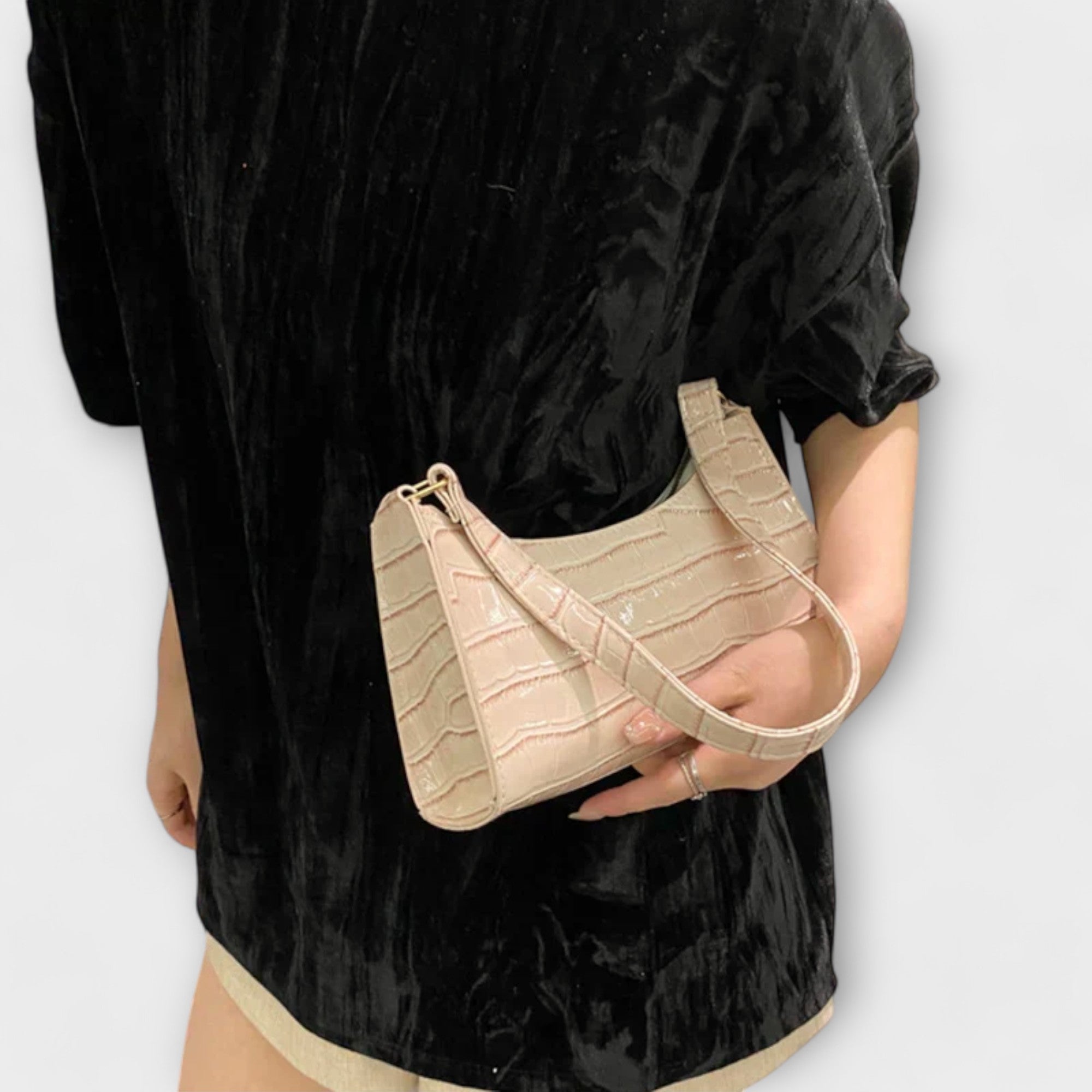 Giulia – Borsa in pelle lucida elegante e versatile