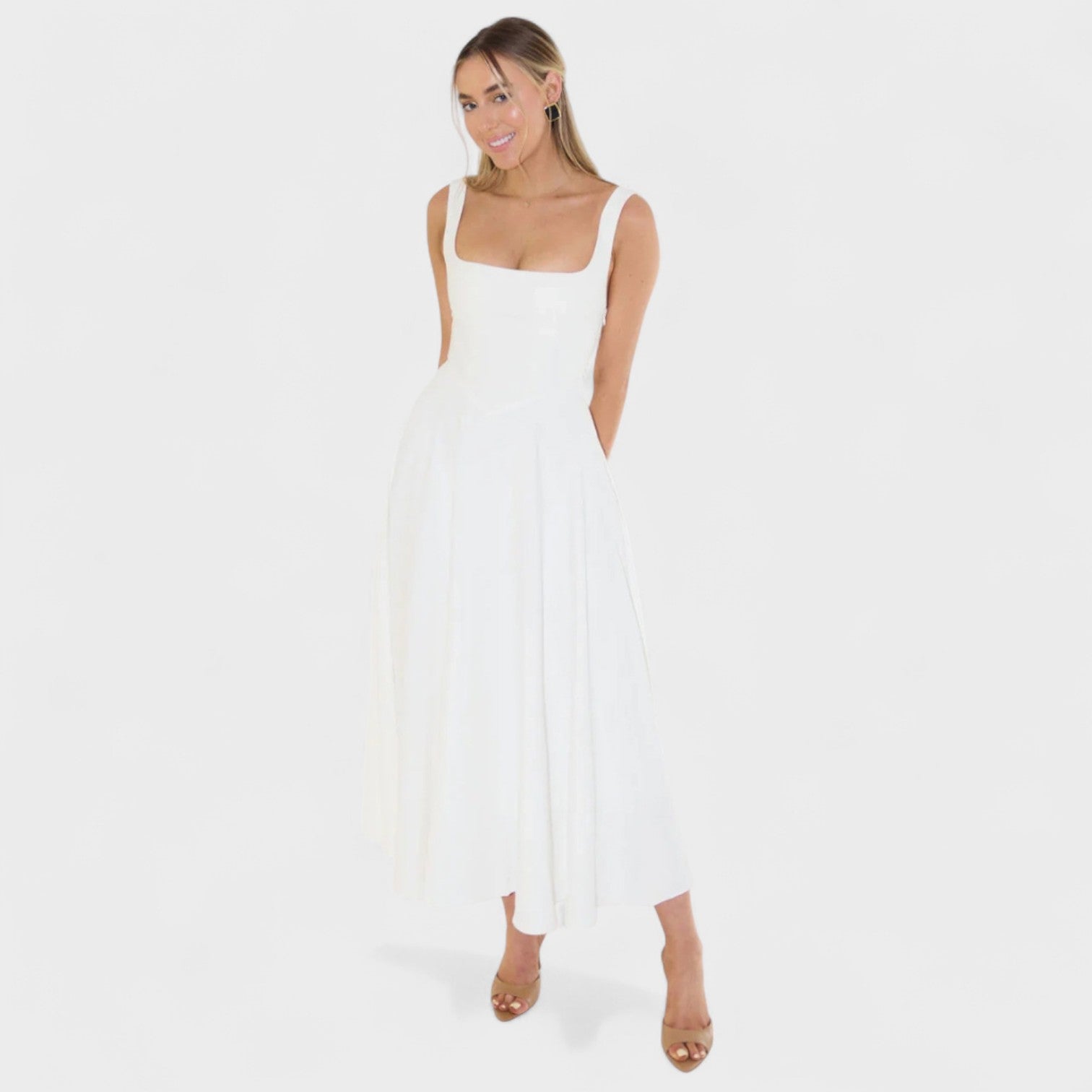 Maribel – Abito Midi con Scollo Quadrato Elegante