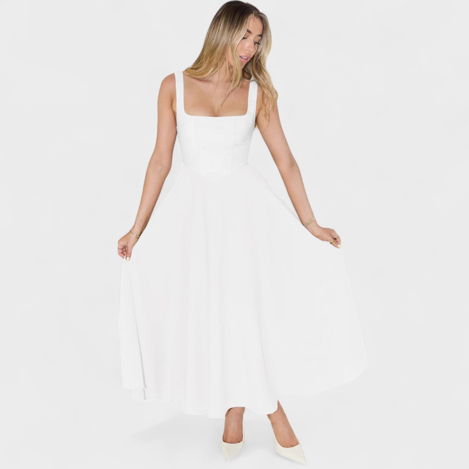 Maribel – Abito Midi con Scollo Quadrato Elegante