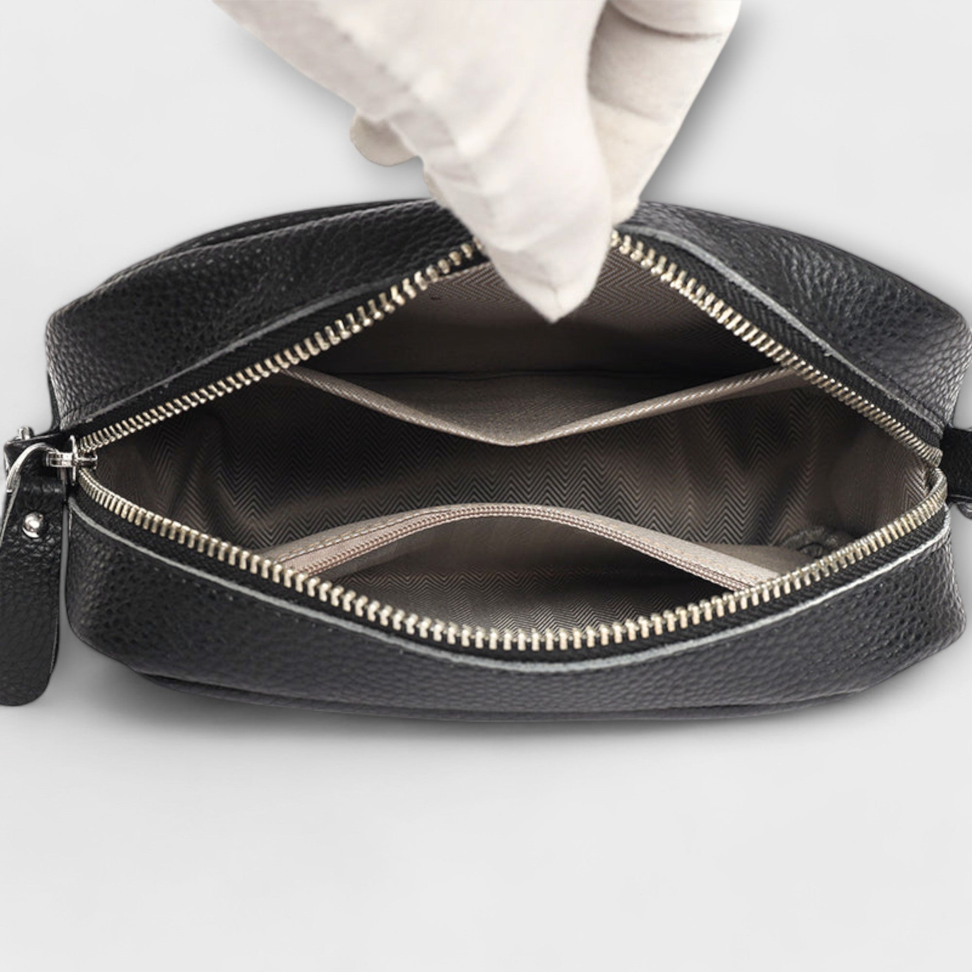 Giulia – Mini Borsa a Tracolla Compatta ed Elegante