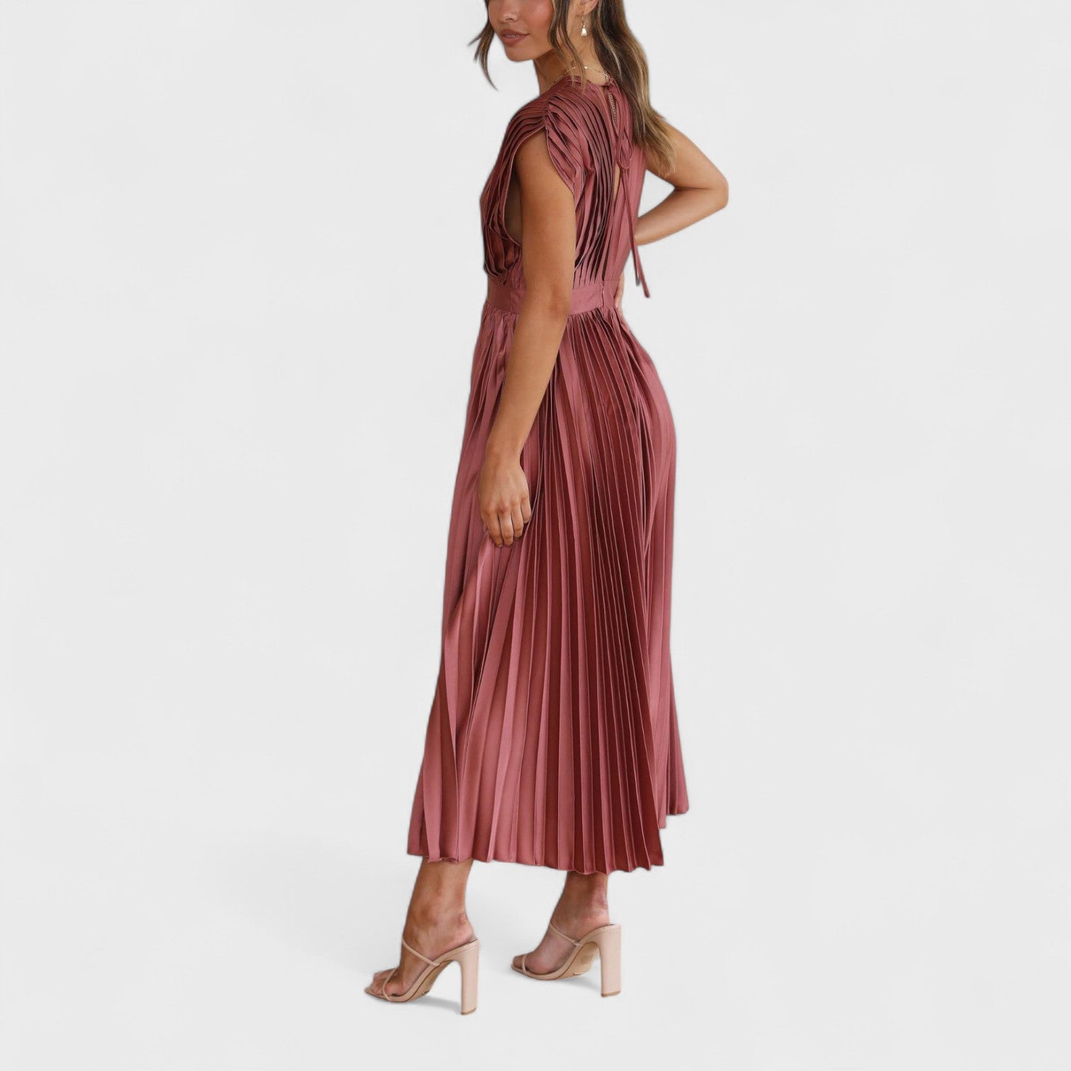 Marianne – Abito Plissé Elegante con Scollo a V Drappeggiato
