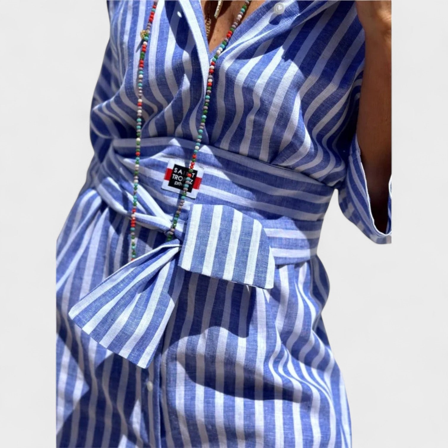 Denise – Abito a Righe con Colletto Elegante e Taglio Comodo