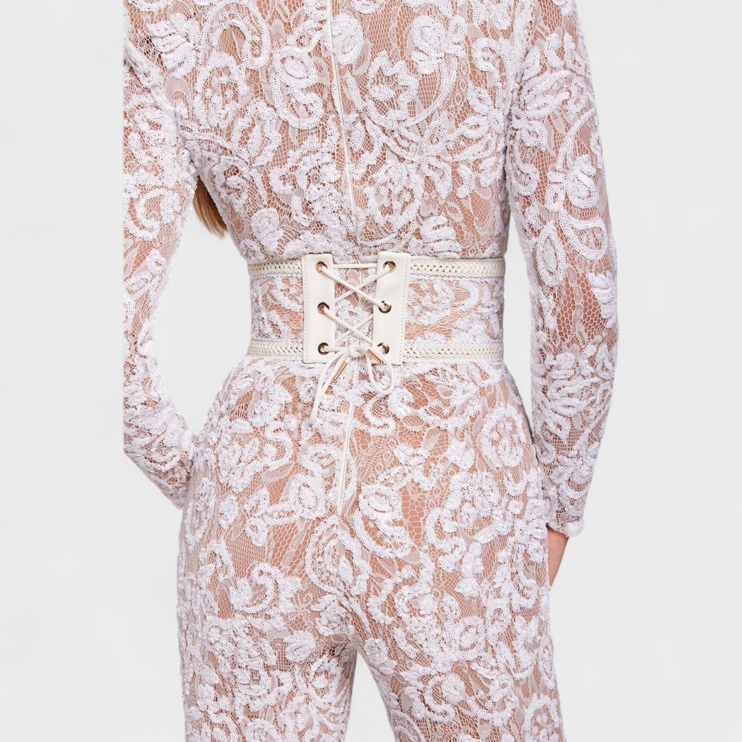 Amelia – Tuta Elegante in Pizzo con Corsetto