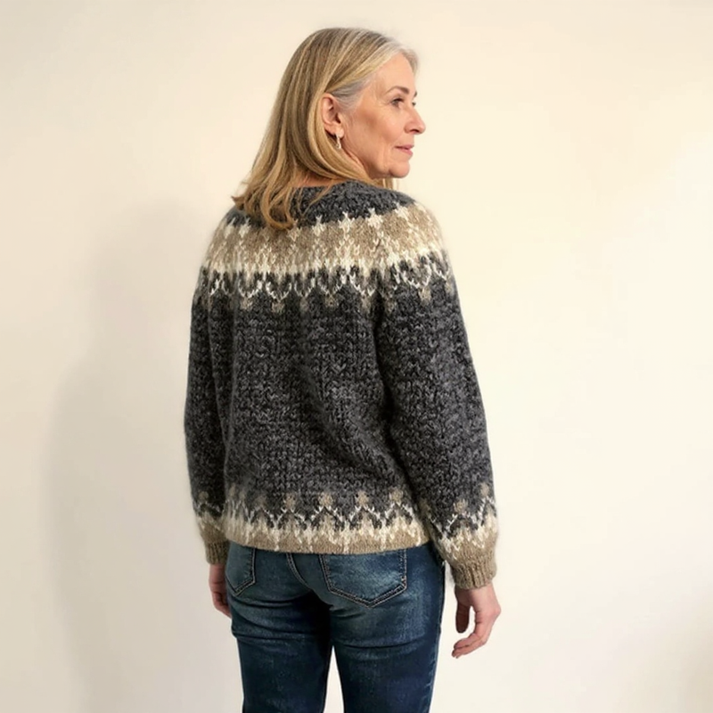 GiuliaFirenze – Classic Icelandic Wool Sweater