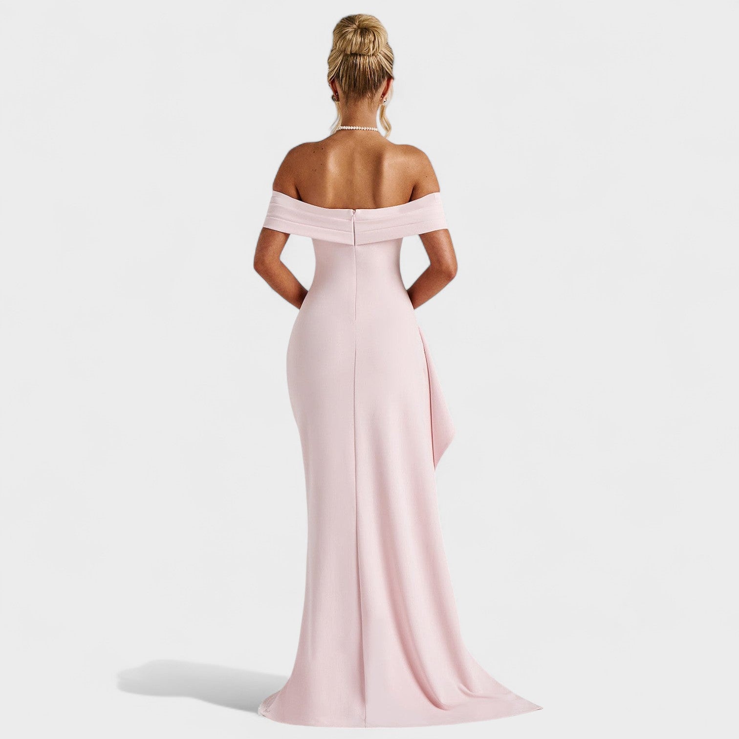 Joyce – Abito Bardot con Spacco Alto e Arricciature Eleganti