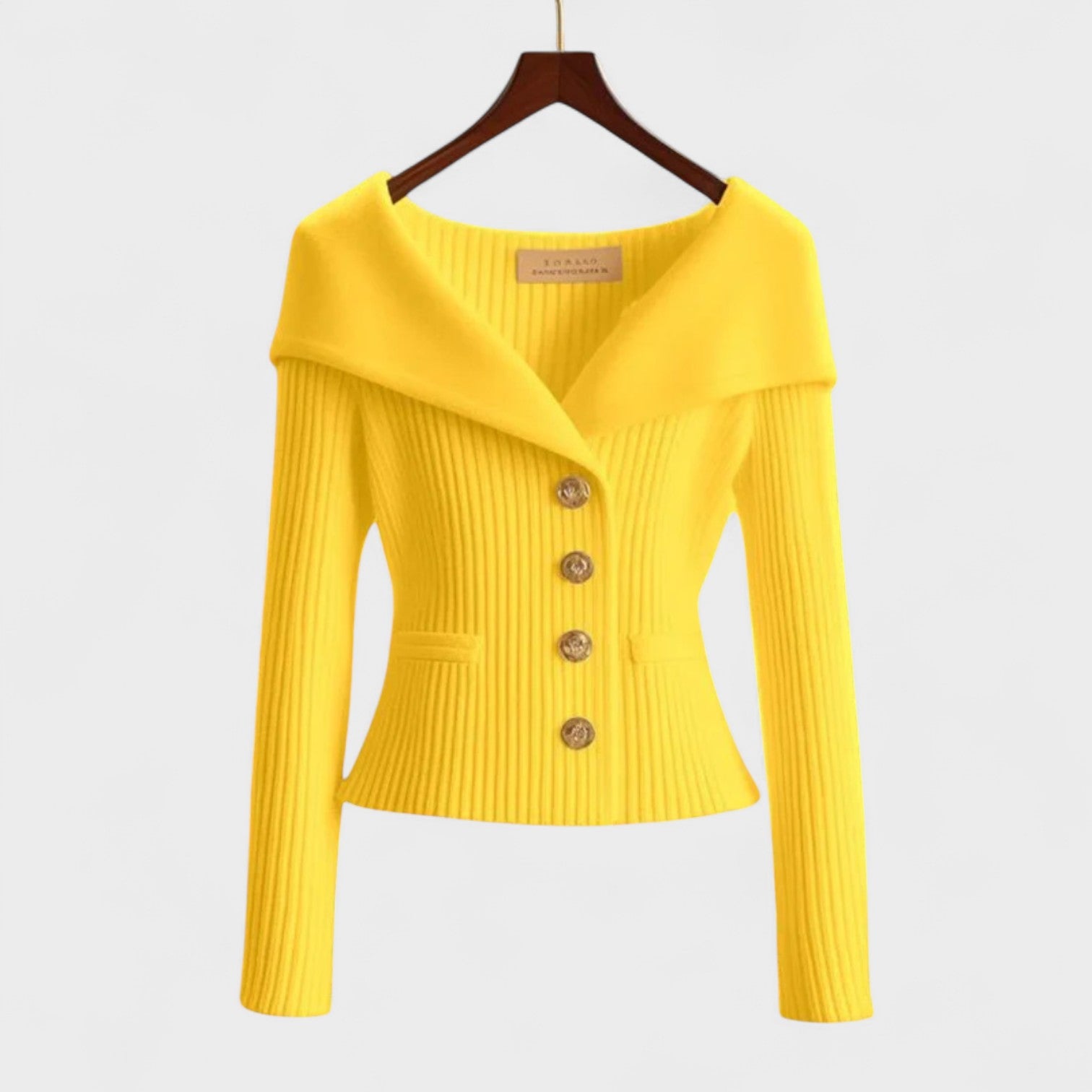 Isabela – Giacca Elegante in Maglia con Bottoni Dorati
