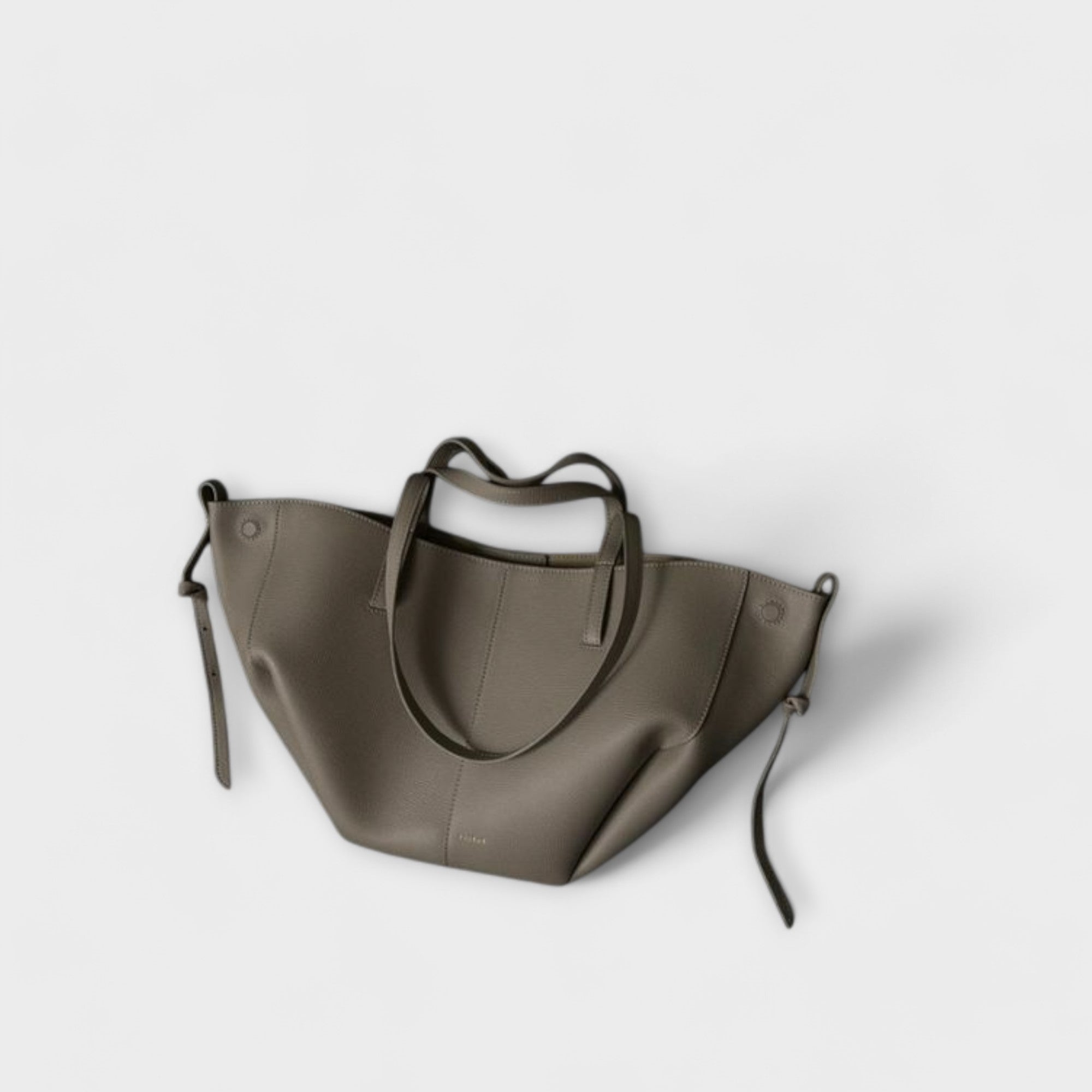 Giulia – Borsa Vintage Tote in Pelle Spaziosa ed Elegante