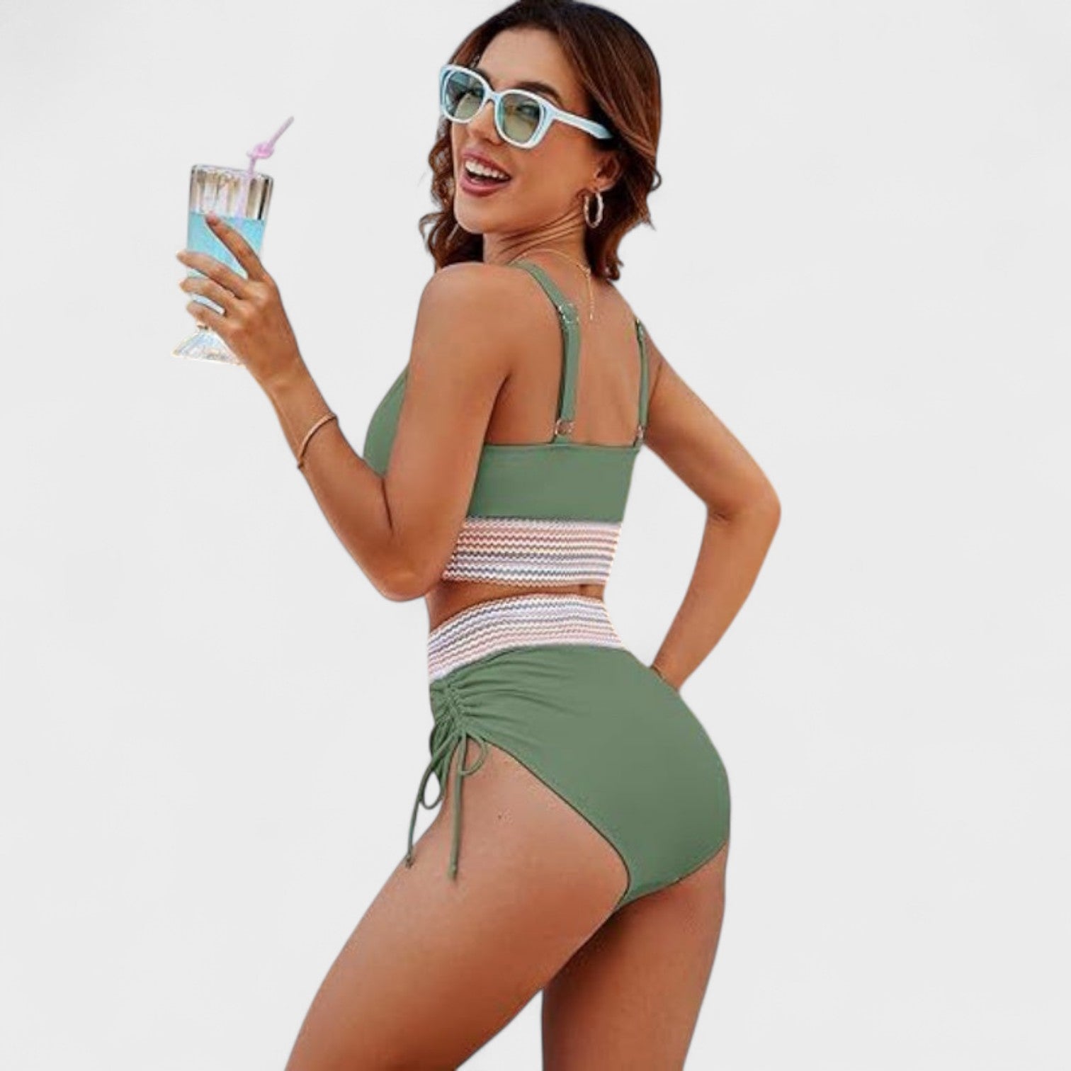Bikini a Vita Alta Modellante – Eleganza e Comfort per l’Estate